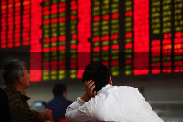配资股公司官网 为何在沙发上容易睡着，在床上却很难？